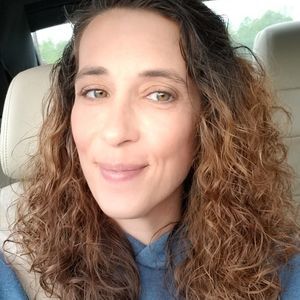 Meet your Posher, Veronica